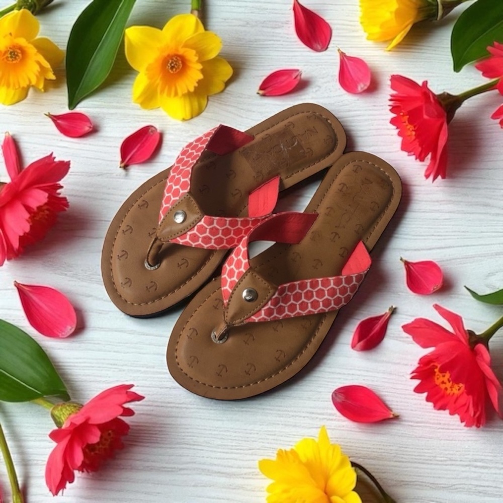 Nautica thong sandals coral color very vibrant